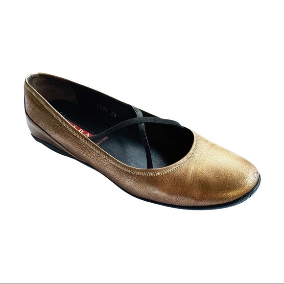Prada Bronzo Calzature Donna Old Metal Flats 7.5 - Picture 1 of 12